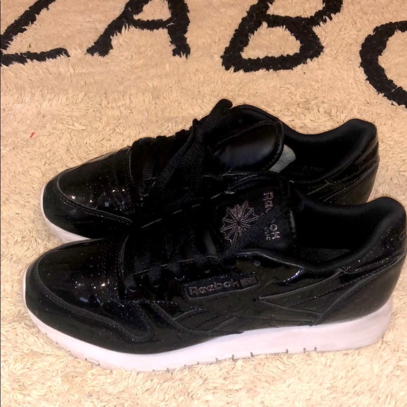 Shoes - REEBOK CLASSIC GLITTER SHOES 8